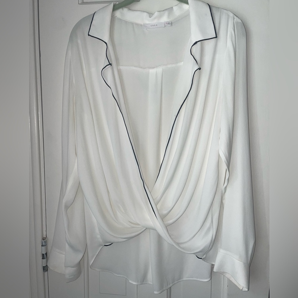 Long sleeve blouse